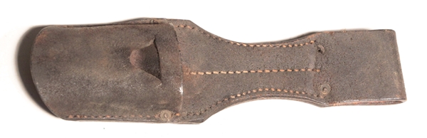 German 1898/05 leather bayonet frog