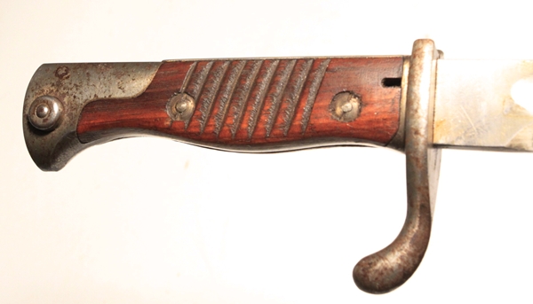German 1898/05 Sawback bayonet - Image 2