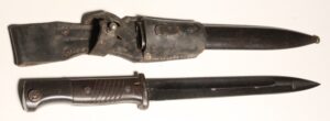 German 98k bayonet matching with frog