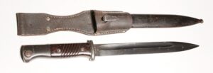 German 98k bayonet matching with frog