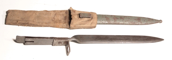 Austrian WW1 ersatz bayonet with cloth frog
