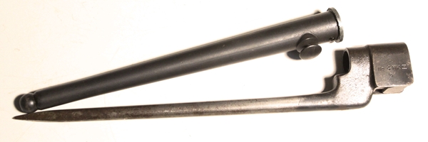 Lee Enfield No. 4 Mk II bayonet LB marked, steel scabbard