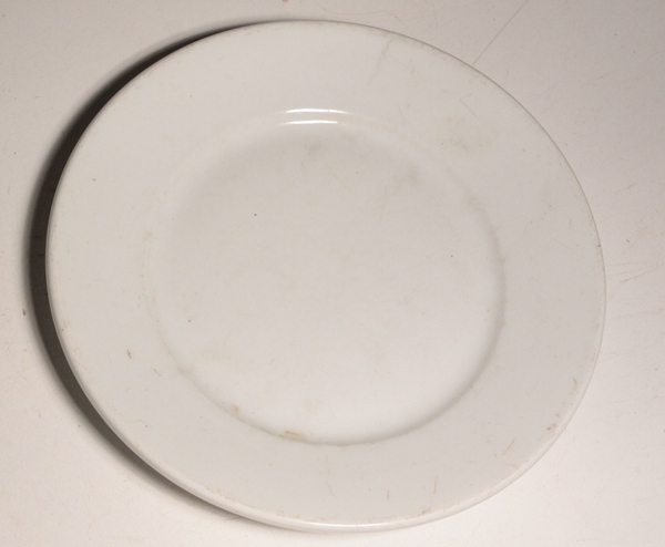 German Luftwaffe plate with utensils - Image 2