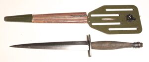 OSS Fighting Knife with Pancake Flipper scabbard
