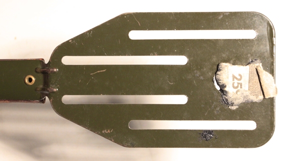OSS Fighting Knife with Pancake Flipper scabbard - Image 7