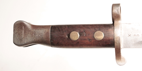 Pattern 1888 bayonet with Oliver pattern leather frog - Image 4