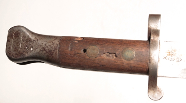 Pattern 1888 bayonet with Oliver pattern leather frog - Image 3