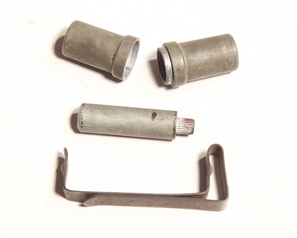 PIAT fuze in holder with clip - Image 2