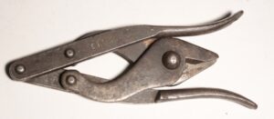 British or Canadian WWII Wire Cutter